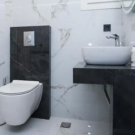 Cozy 1 Bd Casalove Apt In Lively Kipseli * Athens