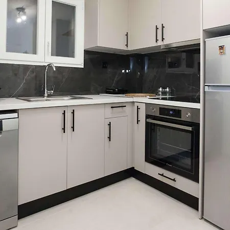 Cozy 1 Bd Casalove Apt In Lively Kipseli * Athens